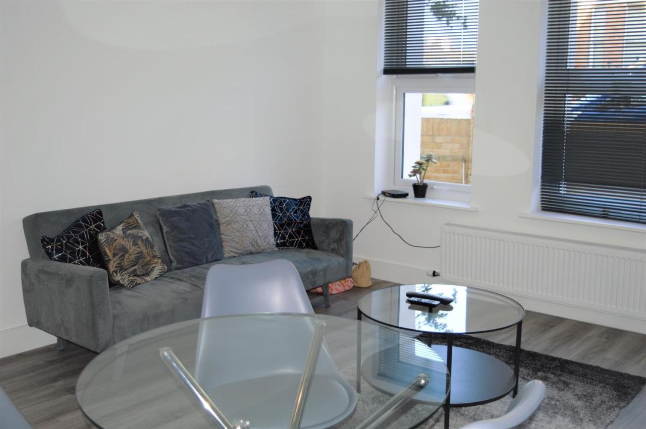Cheriton Gardens 2 Bed Folkestone Villa Exteriör bild